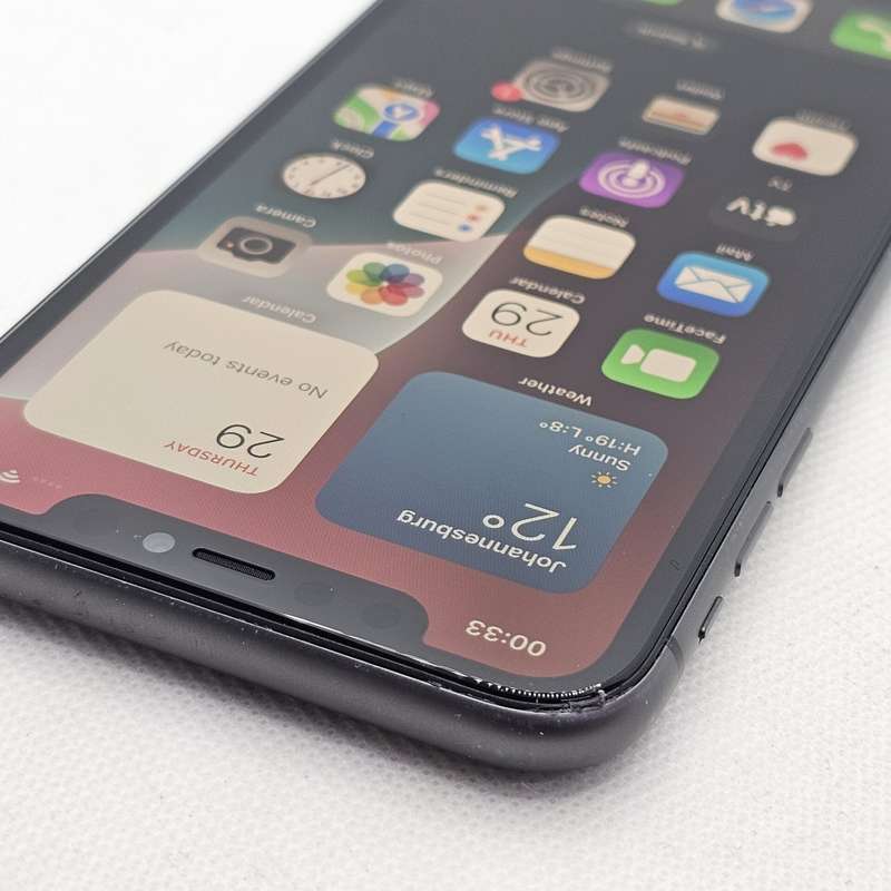iPhone 11 128GB Black (6 Month Warranty)