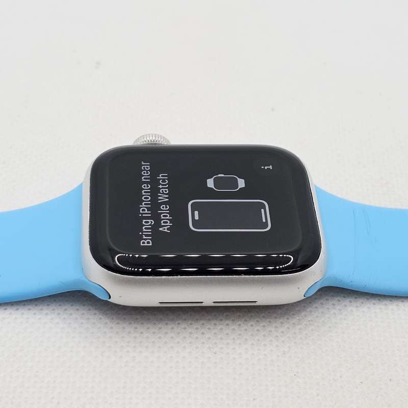 Apple Watch Series 4 40mm GPS Only Space Gray (3 Month Warranty) - With Blue Straps