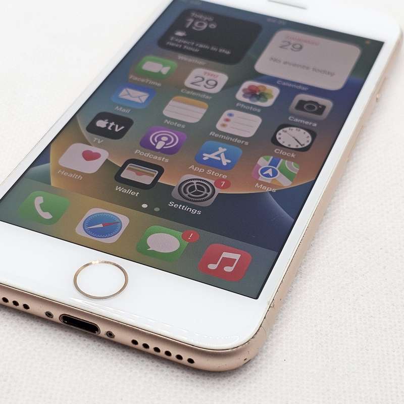 iPhone 8 64GB Gold