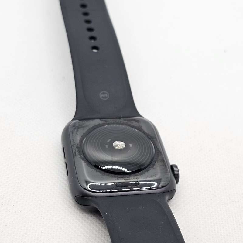 Apple Watch SE 1st Gen 44mm GPS Only Space Gray (3 Month Warranty)