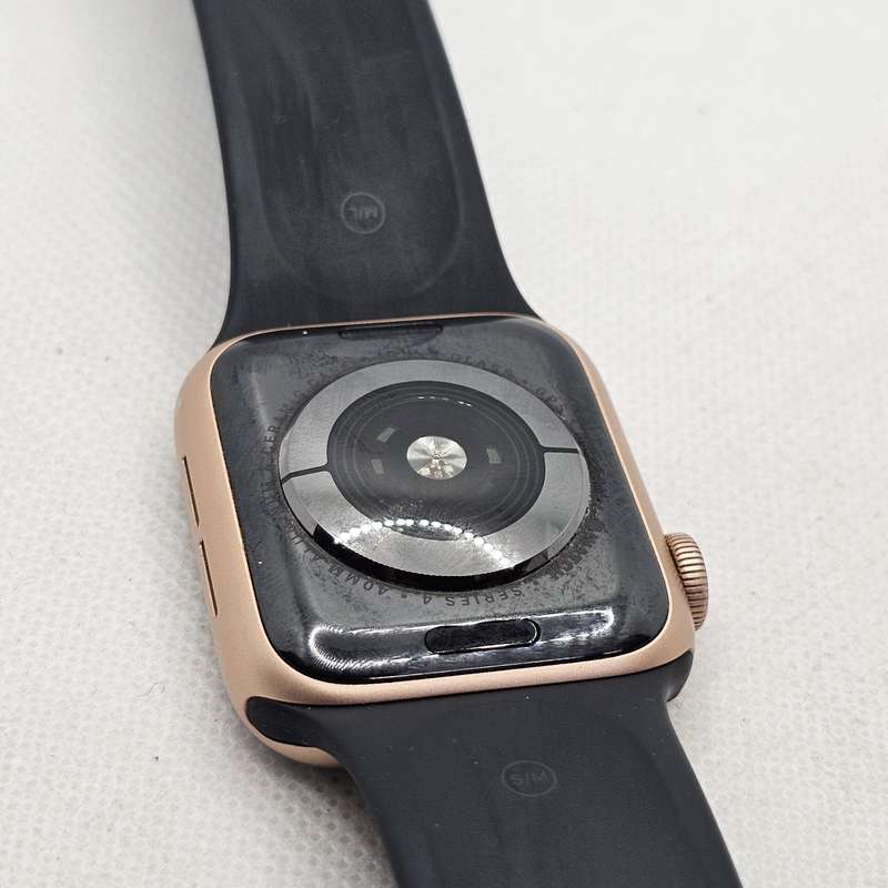 Apple Watch Series 4 40mm GPS Only Rose Gold (3 Month Warranty)  With Black Straps