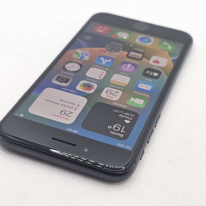 iPhone 8 64GB Home Button Not Working And No Touch ID Space Gray