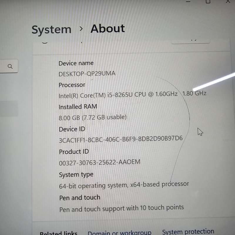 Asus Vivobook Flip 14 8th Gen Core i5 1.60GHz 8GB RAM 500GB SSD Cracked Screen Grey