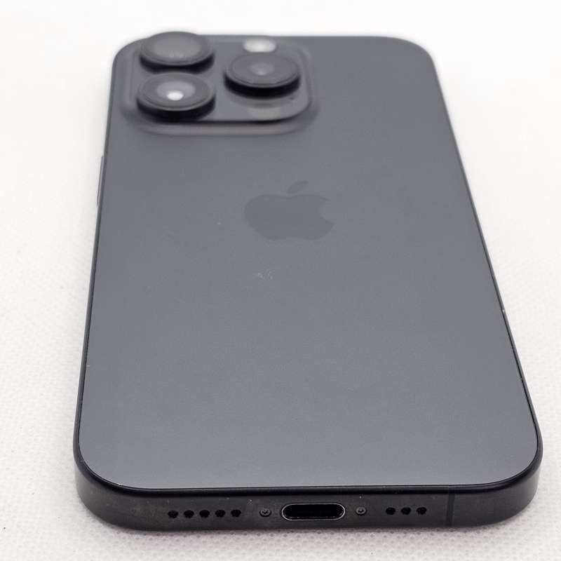 iPhone 15 Pro 128GB E-Sim Only And Blurry Front Camera Black Titanium (12 Month Warranty)