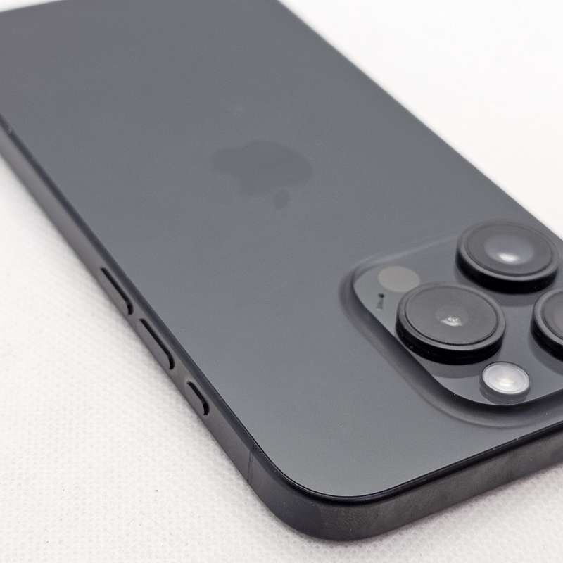 iPhone 15 Pro 128GB E-Sim Only And Blurry Front Camera Black Titanium (12 Month Warranty)