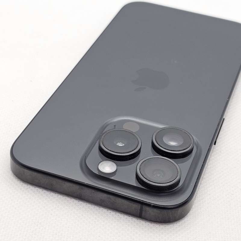 iPhone 15 Pro 128GB E-Sim Only And Blurry Front Camera Black Titanium (12 Month Warranty)