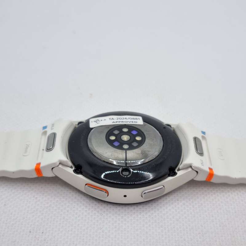 Samsung Galaxy Watch 7 40mm GPS Only Cream (3 Month Warranty) - Mint Condition