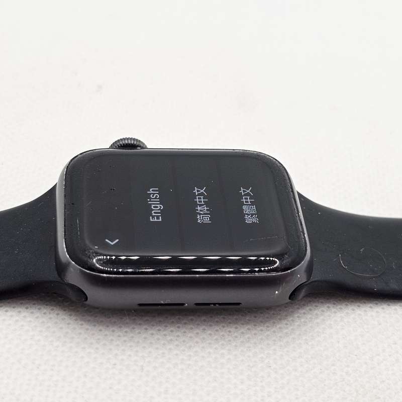 Apple Watch Series 4 40mm GPS Only Space Gray (3 Month Warranty)