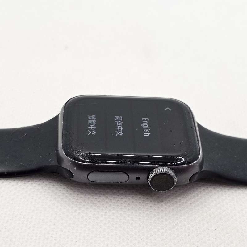 Apple Watch Series 4 40mm GPS Only Space Gray (3 Month Warranty)