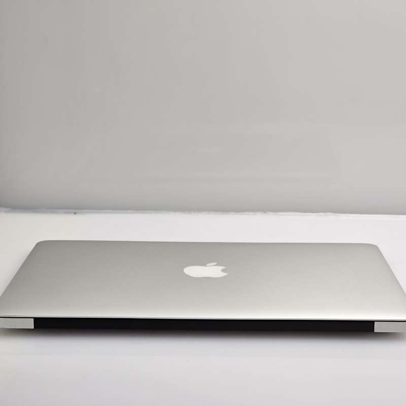 MacBook Air Core i5 13-Inch 1.6 GHz (Mid-2011) 8GB RAM 128GB SSD Faulty Battery And Bright ...