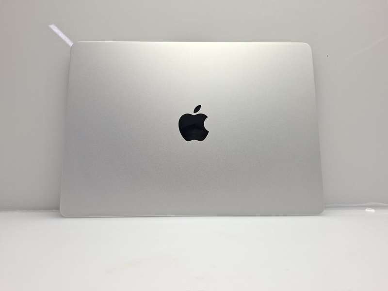 MacBook Air "M2" 8CPU/8GPU (2022) 3-Inch 8GB RAM 256GB SSD Silver (12 Month Warranty)