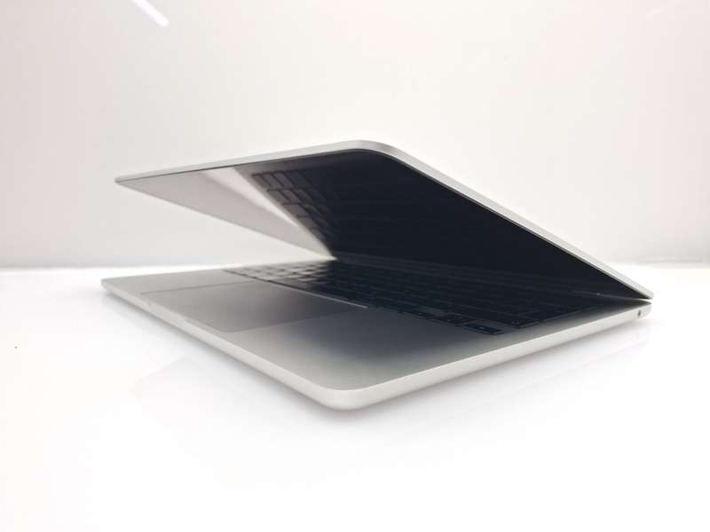 MacBook Air "M2" 8CPU/8GPU (2022) 3-Inch 8GB RAM 256GB SSD Silver (12 Month Warranty)