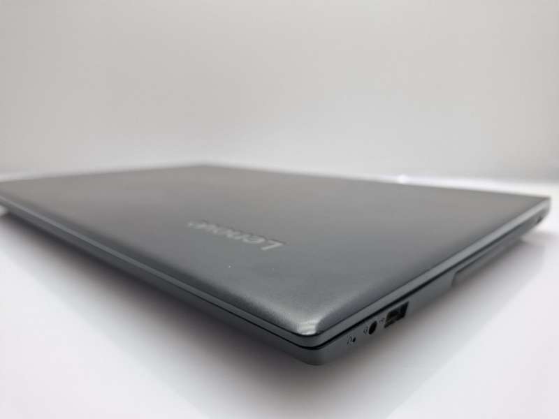 Lenovo 15-Inch V310-15IKB "Core i5" 8GB RAM 512GB SSD Black (6 Month Warranty)