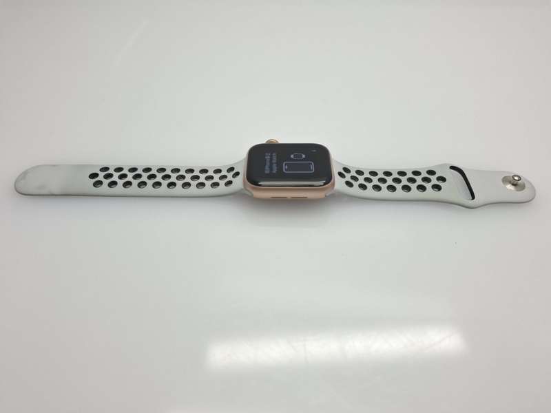 Apple Watch Series 4 40mm GPS Only Rose Gold (3 Month Warranty) - With White Nike Straps