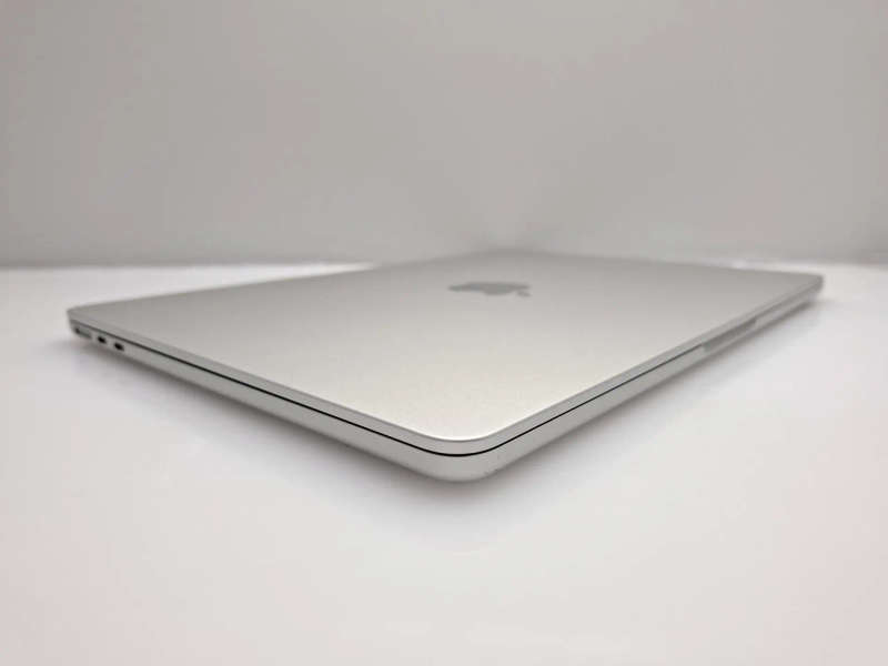 MacBook Air "M2" 8CPU/8GPU (2022) 3-Inch 8GB RAM 256GB SSD Silver (12 Month Warranty)