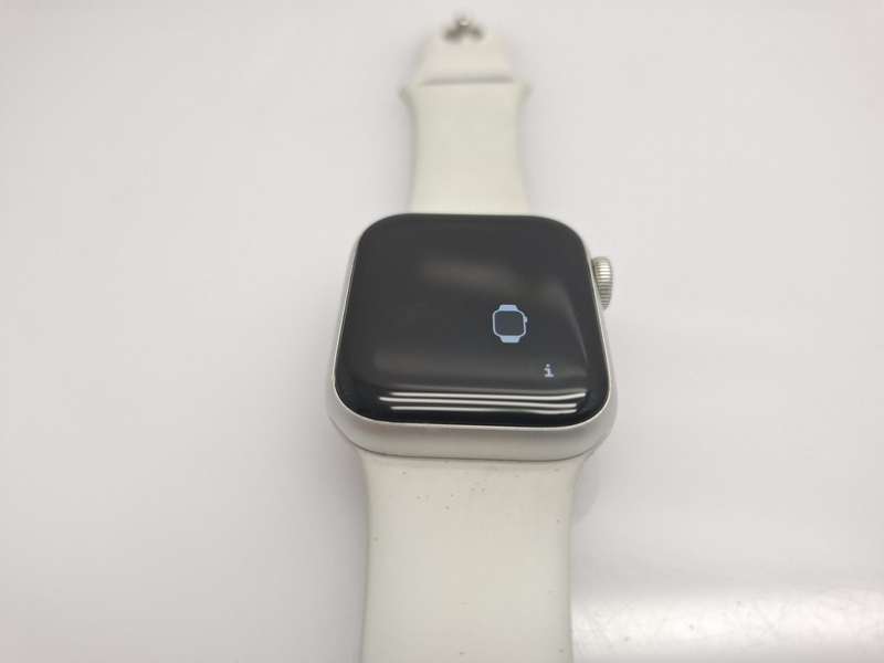 Apple Watch Series 4 40mm GPS Only Silver (3 Month Warranty)