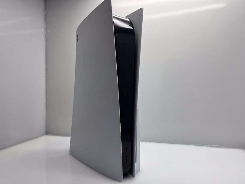 Playstation 5 Physical Disc Edition 850GB White + Power Cable + HDMI Cable (12 Month Warranty)