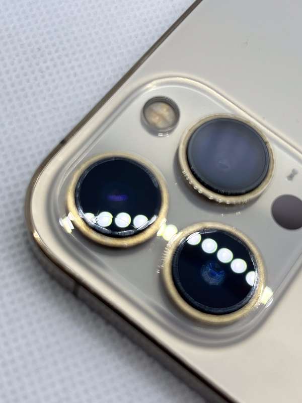 iPhone 13 Pro Max 128GB Cracked Camera Gold (6 Month Warranty)