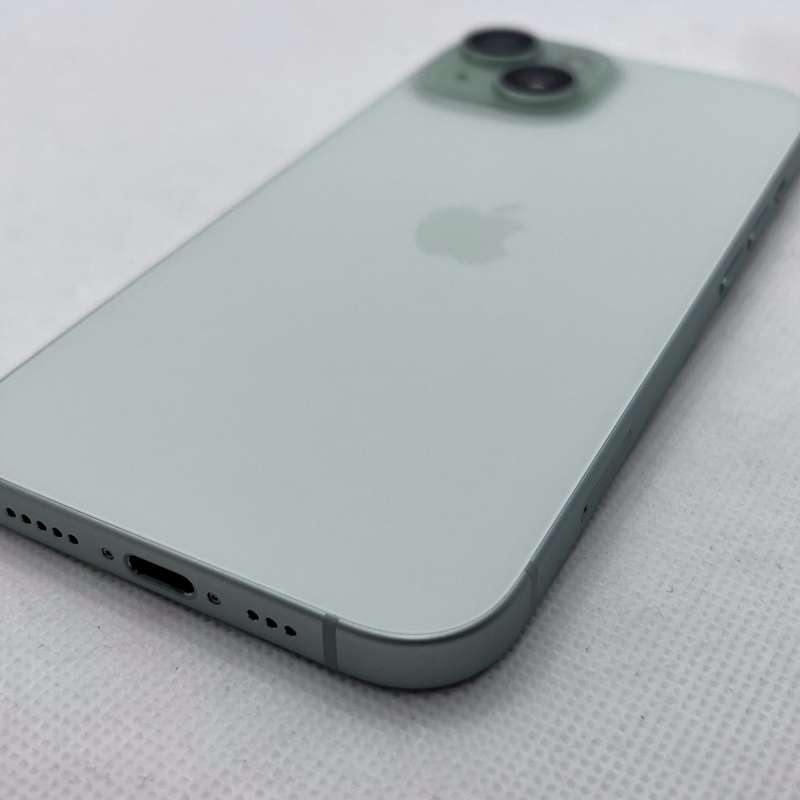 iPhone 15 128GB Green (12 Month Warranty) - Mint Condition