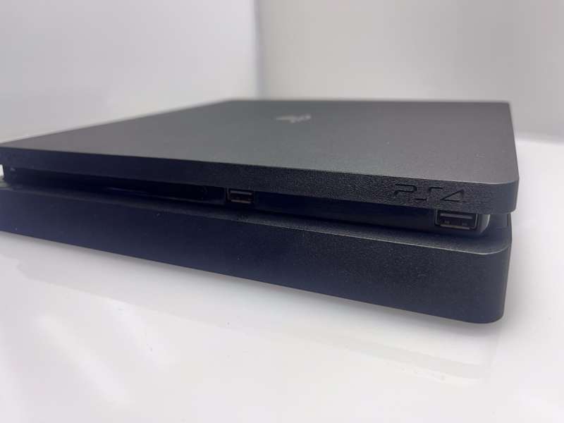 PlayStation 4 Slim 500GB Black + HDMI Cable + Power Cable + Controller (3 Month Warranty)