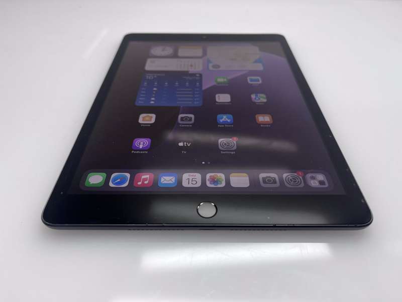 iPad 10.2" 9th Gen 64GB (Wifi Only) No Touch ID| Bright Spot Space Grey (3 Month Warranty)