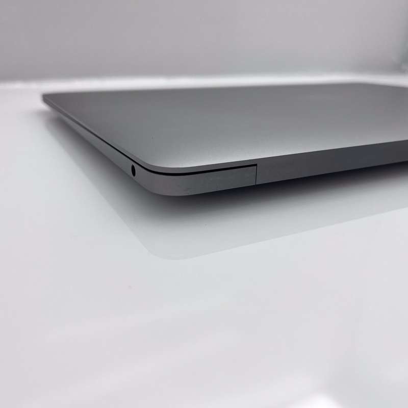MacBook Air "M1" 8CPU/7GPU 13-Inch 8GB RAM 256GB SSD (2020) Silver (12 Month Warranty)