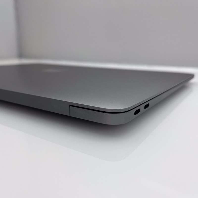 MacBook Air "M1" 8CPU/7GPU 13-Inch 8GB RAM 256GB SSD (2020) Silver (12 Month Warranty)