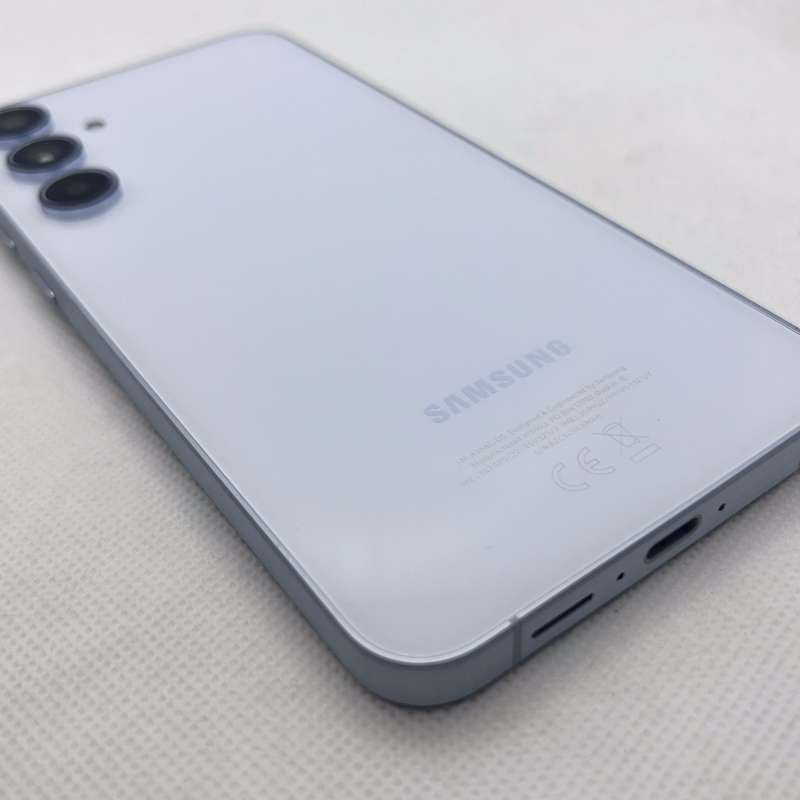 Samsung Galaxy A55 256GB Awesome Ice Blue (6 Month Warranty)- Mint Condition