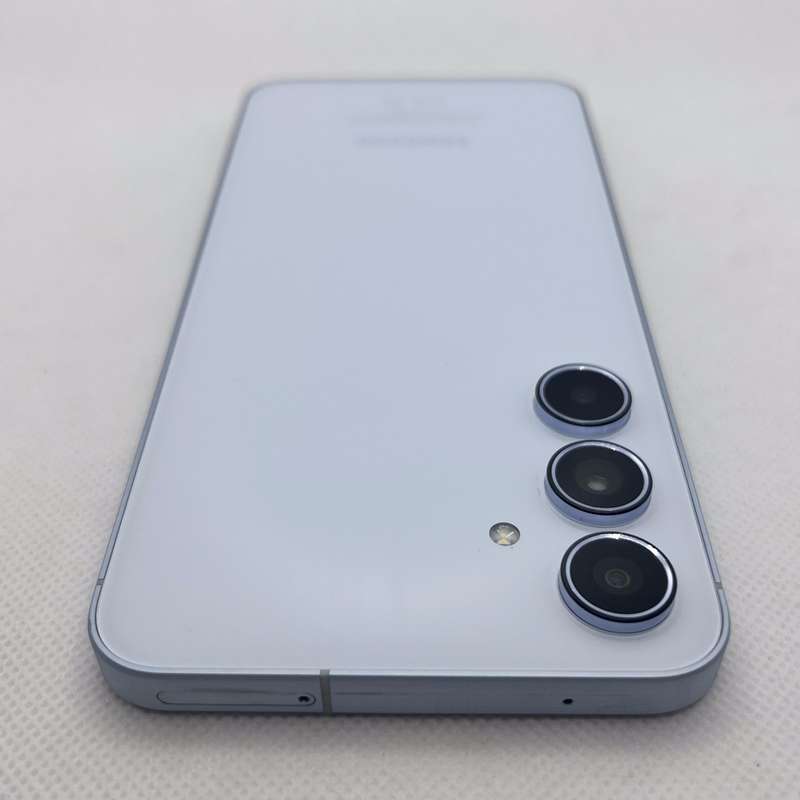 Samsung Galaxy A55 256GB Awesome Ice Blue (6 Month Warranty)- Mint Condition