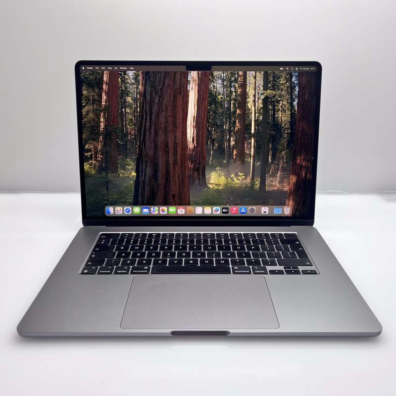 MacBook Air "M2" 8CPU/10GPU 15-Inch 8GB RAM 512GB SSD Silver (12 Month Warranty)