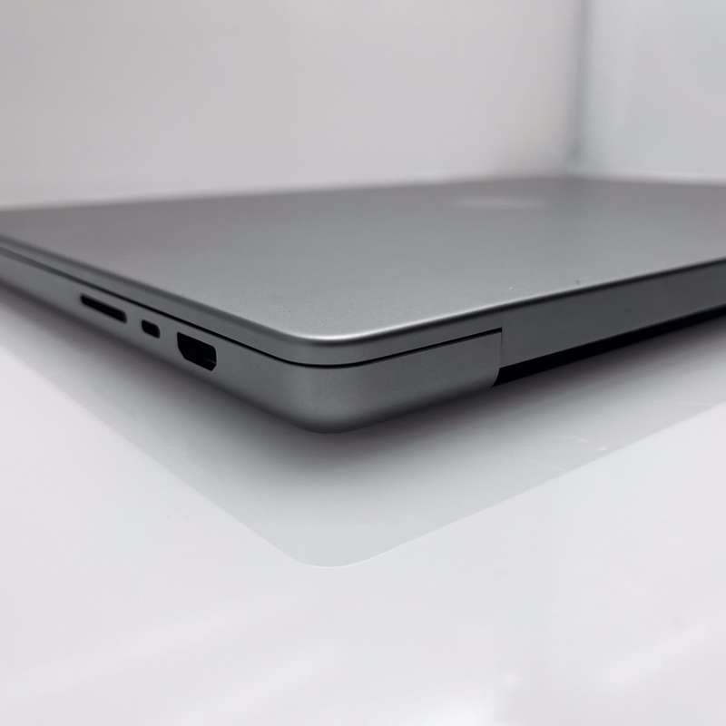 MacBook Pro "M2 Pro" 12CPU/19GPU 16-Inch 16GB RAM 512GB SSD Silver (12 Month Warranty)