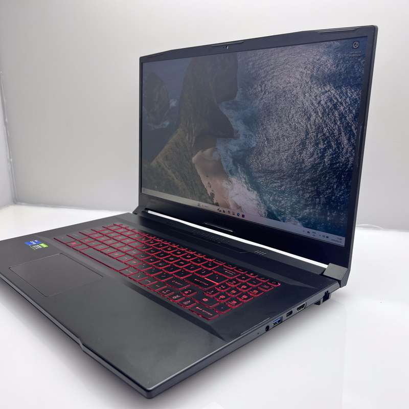 MSI Katana GF76 12UE "Core i7" 16GB RAM 1TB NYME SSD Black