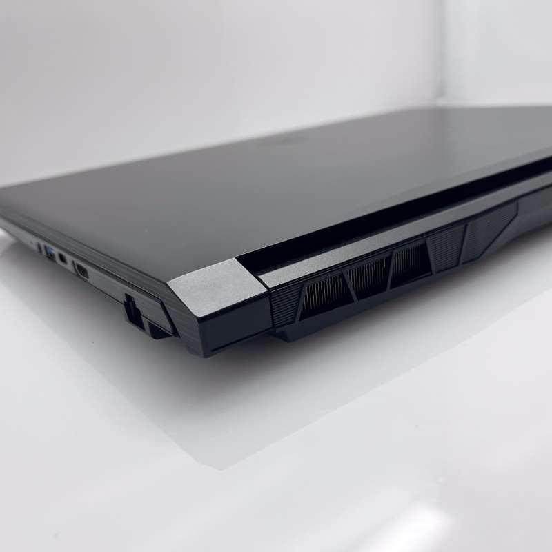 MSI Katana GF76 12UE "Core i7" 16GB RAM 1TB NYME SSD Black