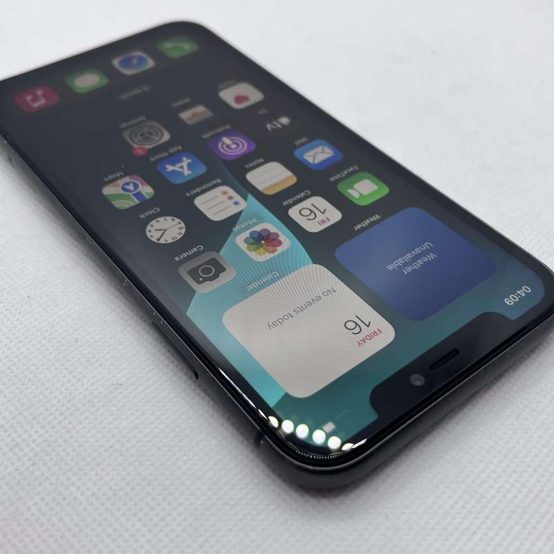 iPhone 11 64GB Midnight (6 Month Warranty)