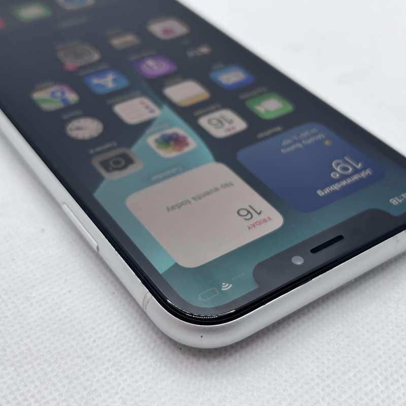 iPhone XR 64GB No Face ID White (3 Month Warranty)
