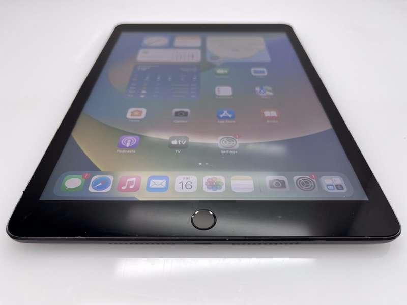 iPad 10.2" 7th Gen 128GB (Wifi/Cellular) No Face ID Space Gray