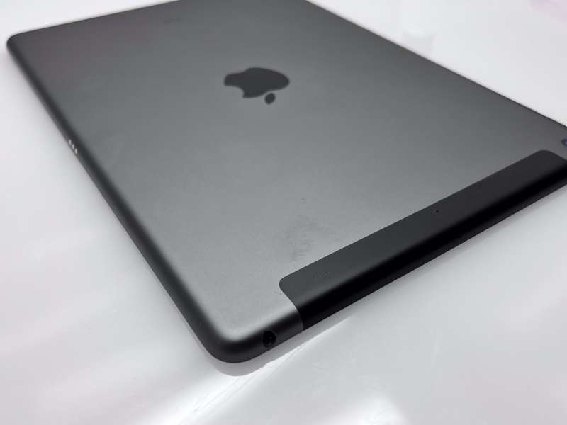 iPad 10.2" 7th Gen 128GB (Wifi/Cellular) No Face ID Space Gray