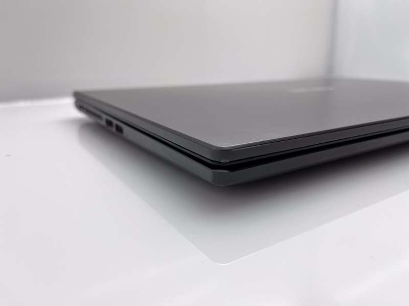 Asus X515M 4GB RAM 256GB SSD Silver (6 Month Warranty)