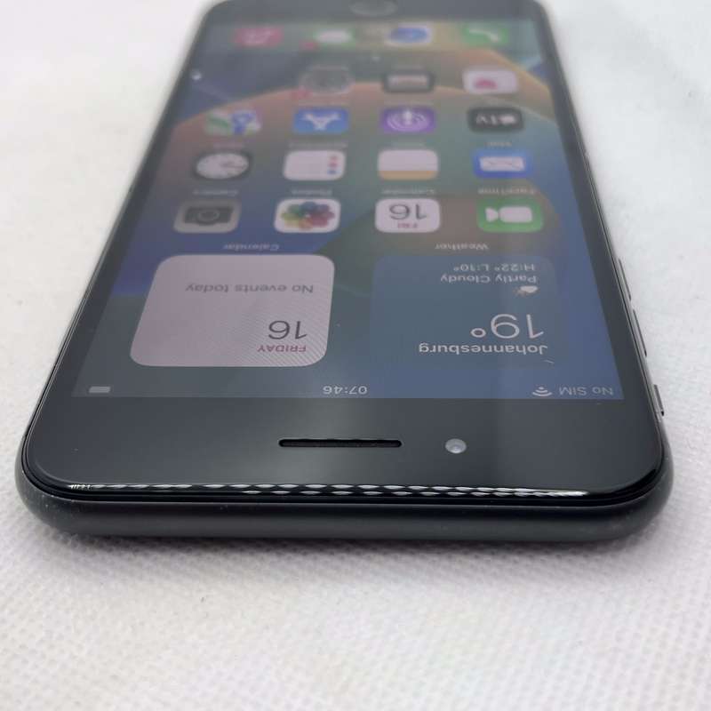 iPhone 8 Plus 64GB No Home Button No Touch ID Space Grey (3 Month Warranty)