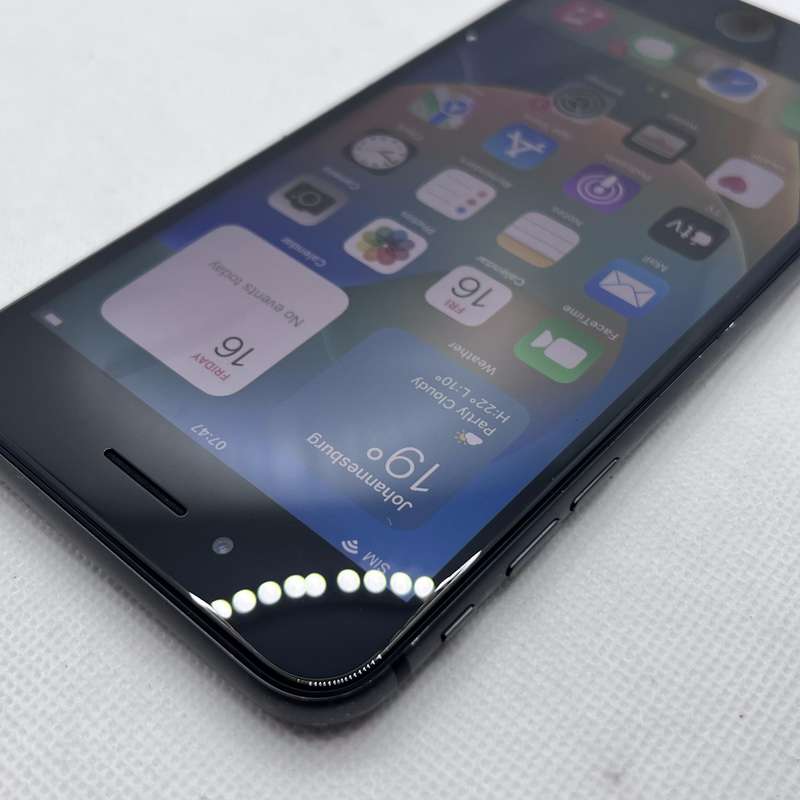 iPhone 8 Plus 64GB No Home Button No Touch ID Space Grey (3 Month Warranty)