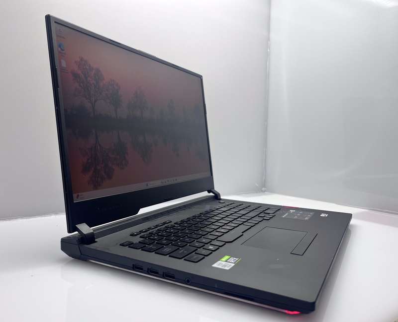 Asus Rog Strix Scar 17 G732LXS "Core i7" 64GB DDR4 2x M.2 NVME SSD Black (12 Month Warranty)