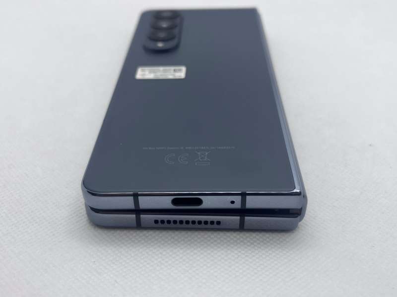 Samsung Galaxy Z Fold 4 256GB GrayGreen (12 Month Warranty)
