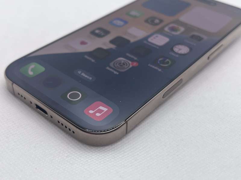 iPhone 16 Pro 256GB Gold (12 Month Warranty) - Mint Condition