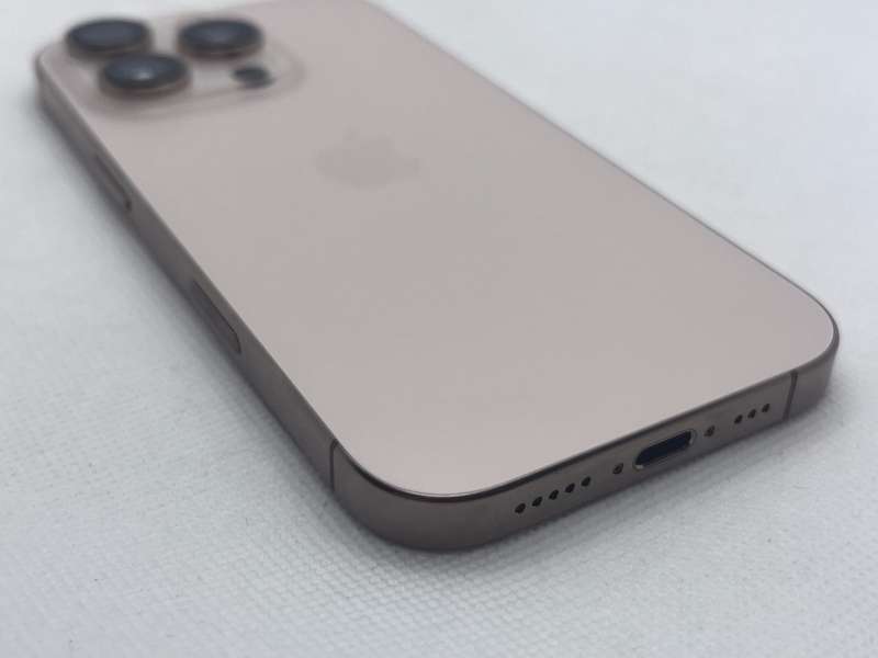 iPhone 16 Pro 256GB Gold (12 Month Warranty) - Mint Condition