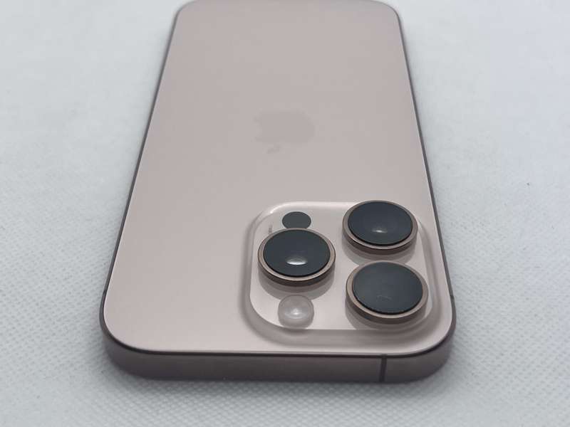iPhone 16 Pro 256GB Gold (12 Month Warranty) - Mint Condition