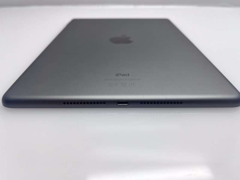 iPad 10.2" 8th Gen 32GB (Wifi only) No Touch ID| LCD Spots Space Grey (3 Month Warranty)