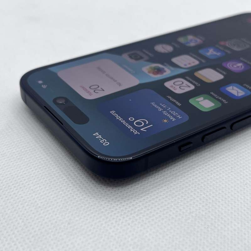 iPhone 15 128GB Black (12 Month Warranty)  Mint Condition