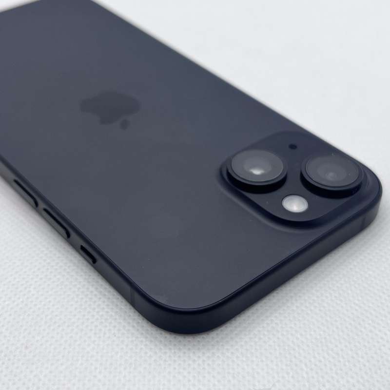 iPhone 15 128GB Black (12 Month Warranty)  Mint Condition