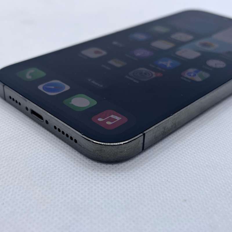 iPhone 13 Pro Max 256GB Graphite (12 Month Warranty) + Cover + Screen Protector Bundle Value R400