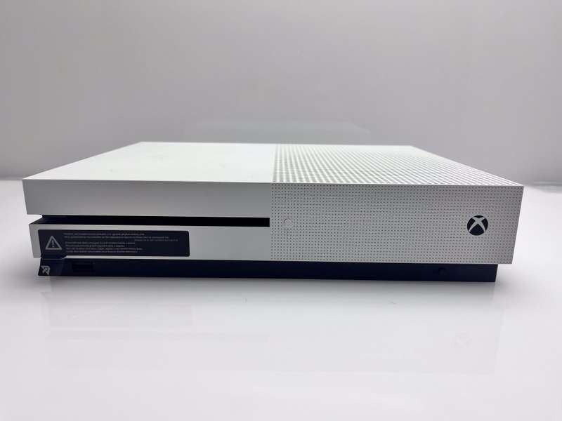 Xbox One S 500GB White + HDMI Cable + Power Cable (3 Month Warranty)
